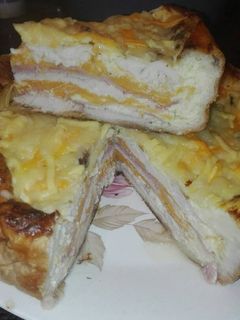 Una foto de Pastel de pechuga rellena en hojaldre en la olla GM g