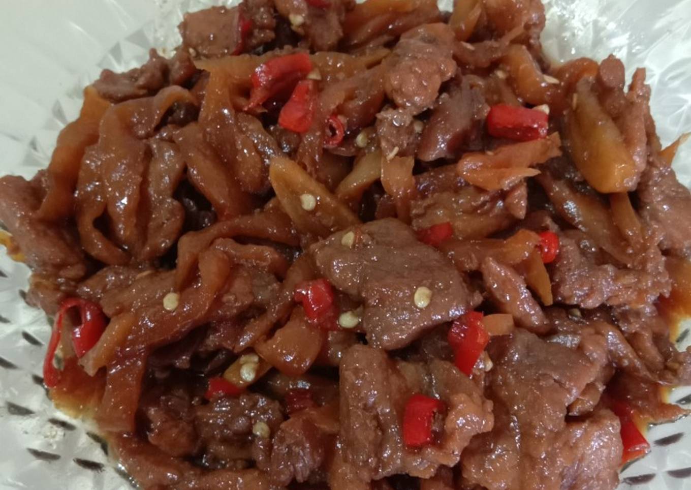Masakan daging babi chai po pedas manis