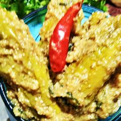 A picture of Point gourd with curd.