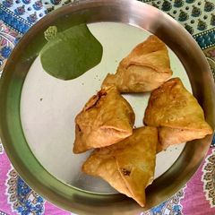 Samosa A picture of Samosa.
