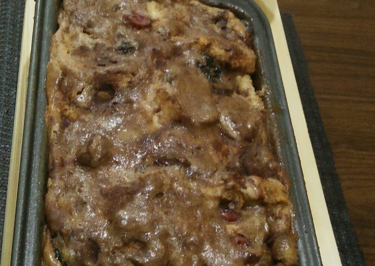 Bread Pudding with Dried Fruit