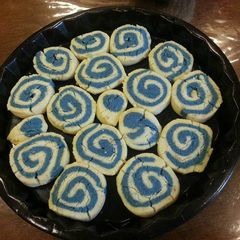 A picture of Naanakhatta (cookies).