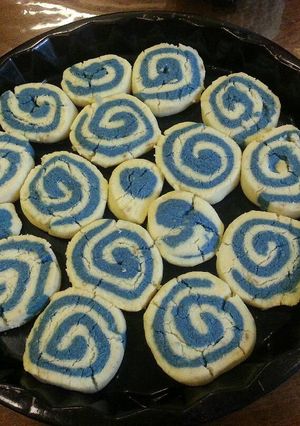 A picture of Naanakhatta (cookies).
