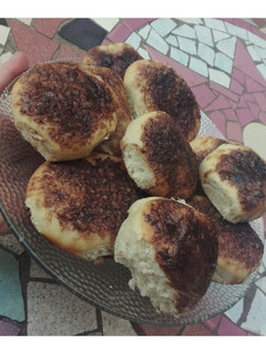 Una foto de Tortitas negras con aceite súper económicas y rendidoras!