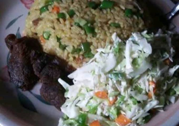 How to Make Award-winning Coconut rice and fried meat and salad