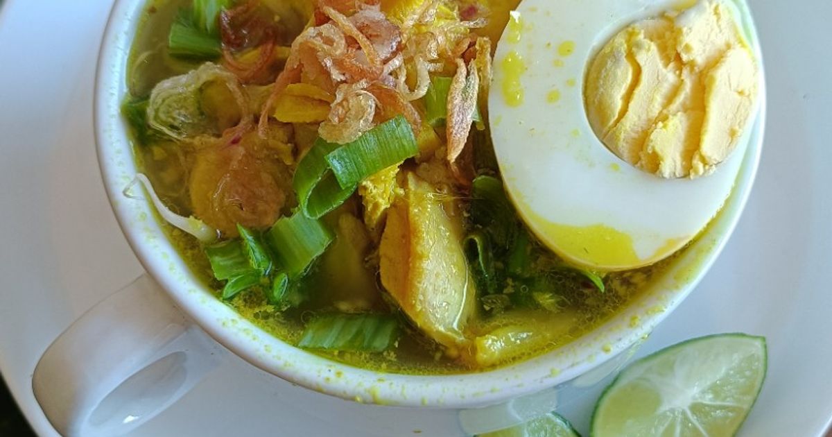 Soto ayam bumbu kuning