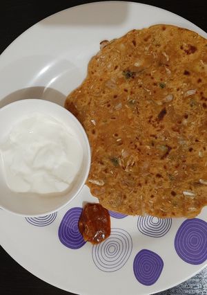 A picture of Cabbage paratha.