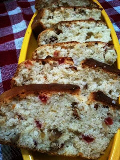 A picture of Fruit and Nut Cake.