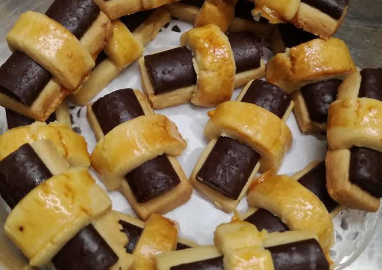 Resep (Salin dari) Choco stick cookies Anti Gagal