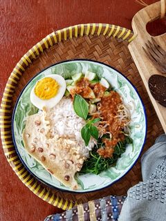 Foto resep Sego Pecel Kukus