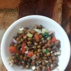 A picture of Chana Chaat.