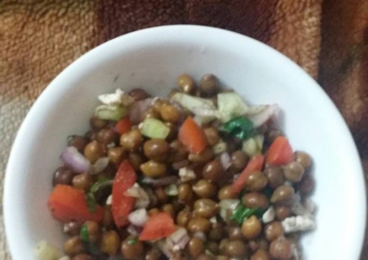 How to Prepare Favorite Chana Chaat