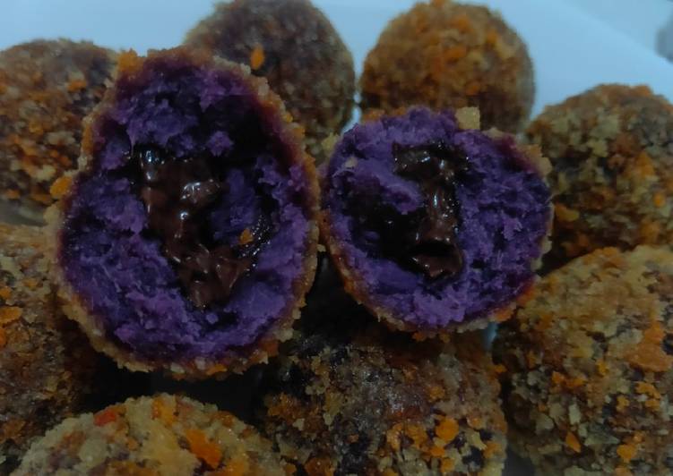 Bola-bola ubi ungu coklat lumer