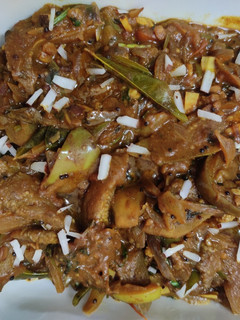 கத்தரிக்காய் கொத்சு (Brinjal kothsu) செய்முறை முக்கிய புகைப்படம்