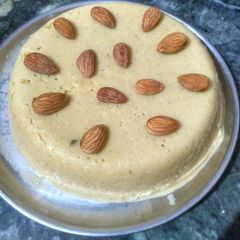 A picture of Mango ice-cream.