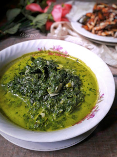 Foto resep Sayur Daun Ubi Tumbuk