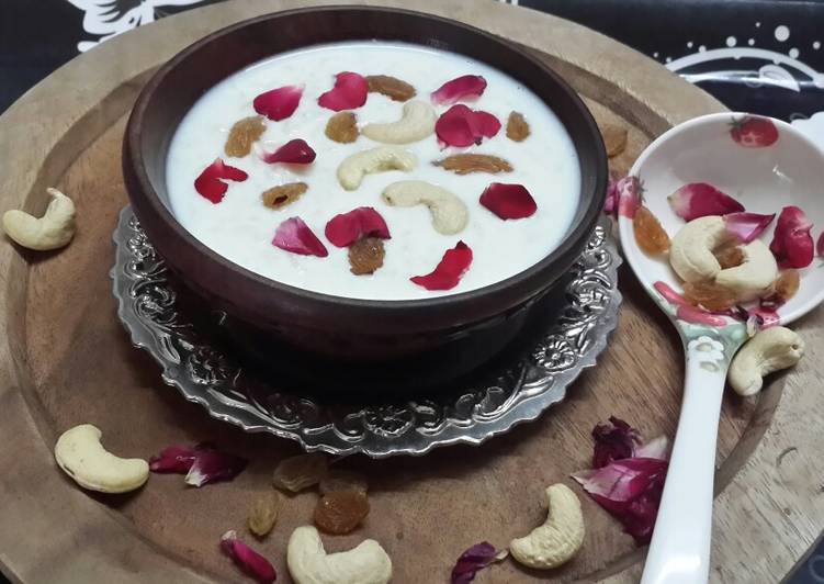 Rose flavoured rice pudding