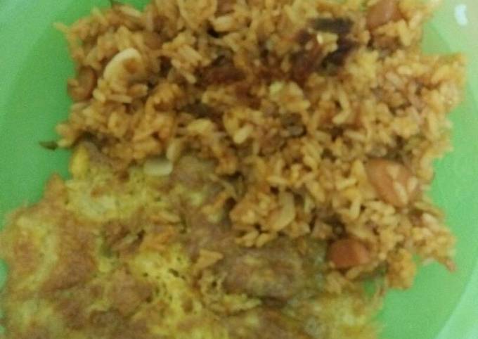 Resep: Nasi Goreng Sosis Saus Tiram Yang Mudah