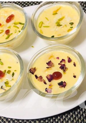 A picture of Baked Mango Yoghurt.