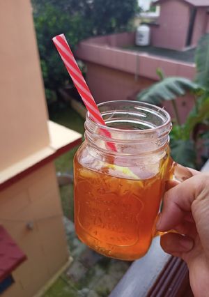 A picture of Lemon Cinnamon Tea.