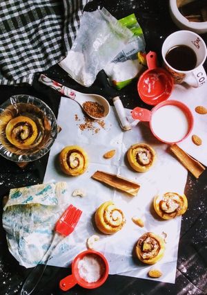 A picture of Cinnamon swiss rolls.