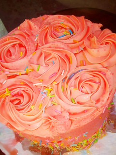 A picture of Banana groundnut cake with buttercream.