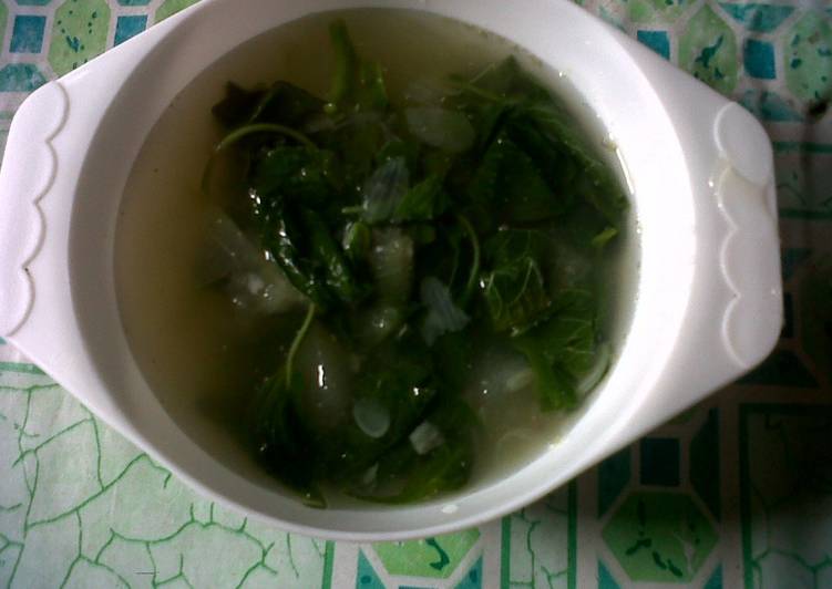 Bayam kuah bening