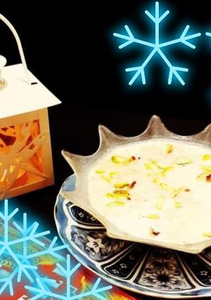 A picture of Eid kay Meethay (Sheer khurma).
