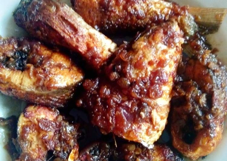 Cara membuat 18.Ikan goreng &#39;Parape&#39; khas Makassar 🤗 yang enak Untuk Jualan