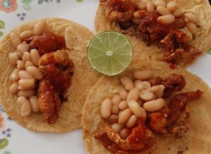 Una foto de Chicharrón de pollo en freidora de aire