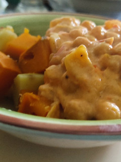 Una foto de Garbanzos curry veganos