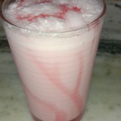 A picture of Roohafza milk Shake.