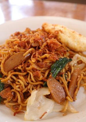 Foto resep Mie Biasa, Jadi Luar Biasa | Mie Goreng Bumbu Racik
