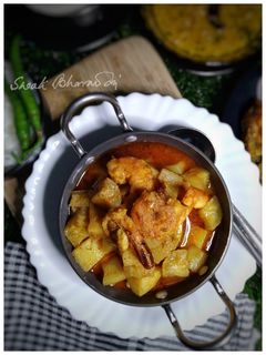 লাউ চিংড়ি(lau chingri recipe in Bengali) রেসিপির প্রধান ছবি