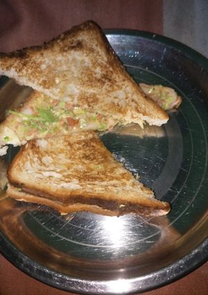 मलाई सैंडविच (malai sandwich recipe in Hindi) रेसिपी मुख्य फोटो