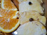 Petto di pollo all'arancia e ginepro