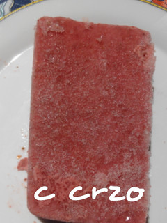Una foto de Helado de fresas del huerto