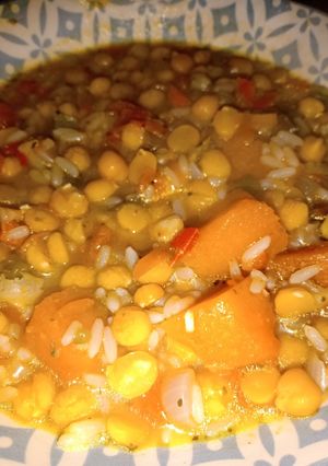 Una foto de 🍲Garbanzos a mi manera 💁