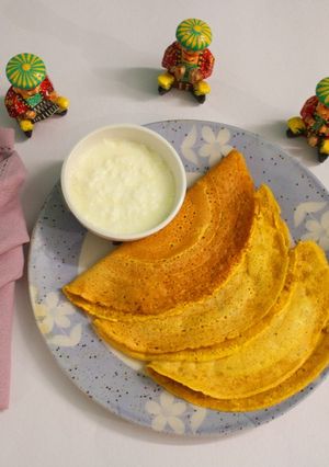 પનીર ચીલા (Paneer Chila Recipe In Gujarati) રેસીપી મુખ્ય ફોટો