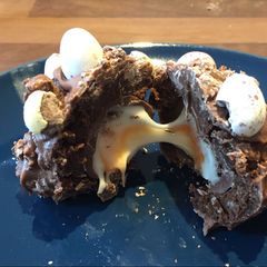 A picture of EasterBake Scotch creme egg.