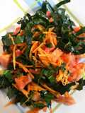 Ensalada de espinaca, tomate y zanahoria