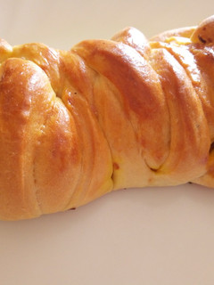 A picture of Caramelized Onion Braided Bread #MyHome-bread Contest.