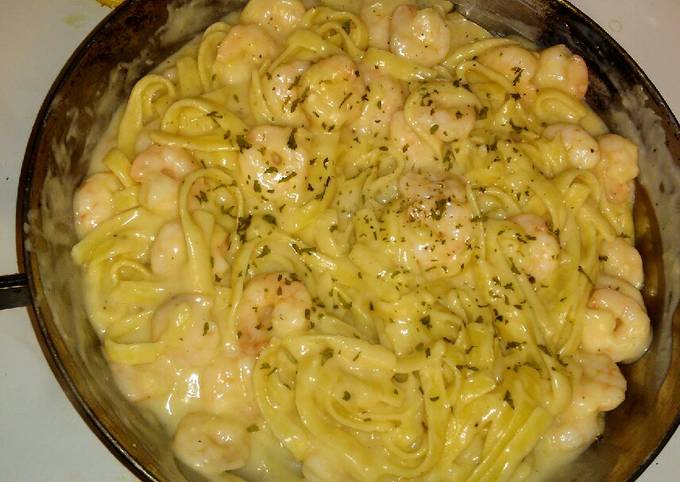 How to Prepare Super Quick Homemade Shrimp Alfredo