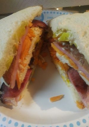 A picture of Hammy Eggs Sandwich.