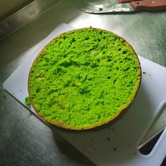 A picture of Lemon cake.