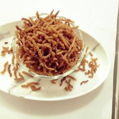 A picture of Spicy sev (with leftover roti).