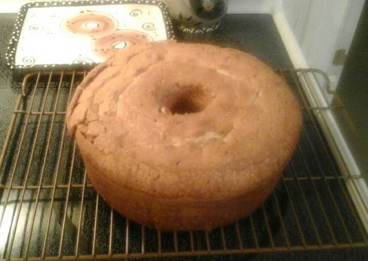 Easiest Way to Make Any-night-of-the-week old school butter pound cake