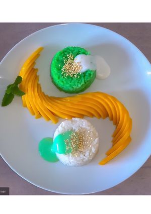 A picture of Thai Mango Sticky Rice.