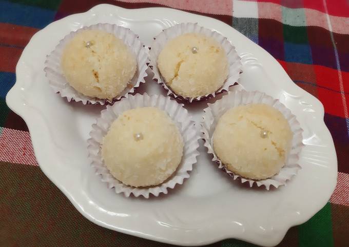 Boules de neige a noix de coco