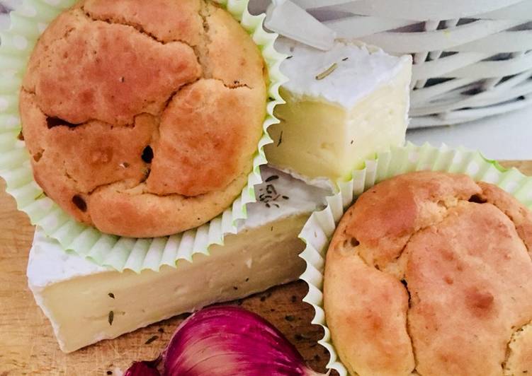 Muffins de Camembert y ajo con provenzales fácil y rápido